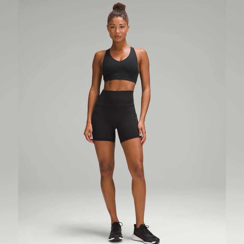 Lululemon Envital Medium B/C Support Bra - Size 12
